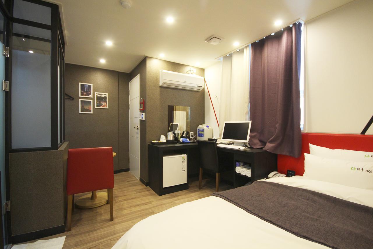 Haru Hotel Gimhae Esterno foto