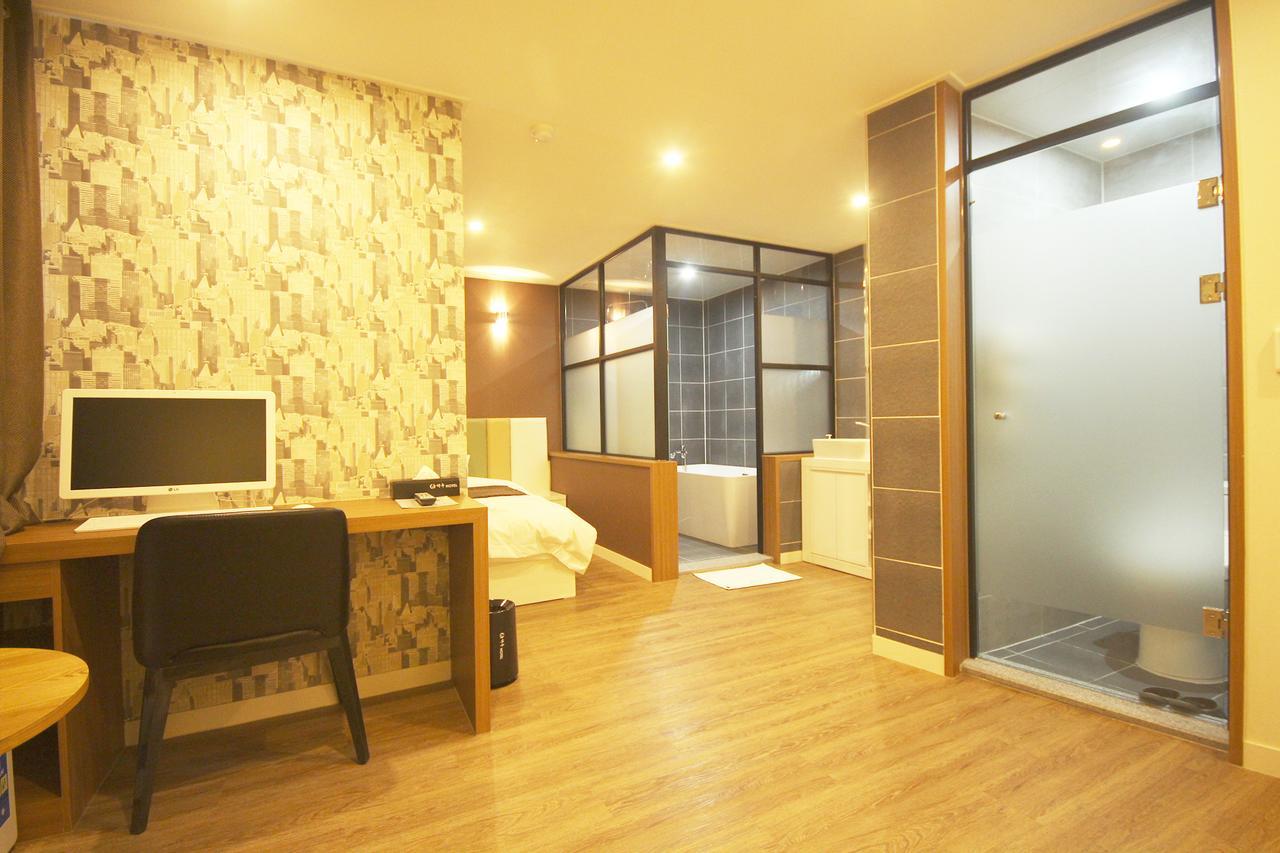 Haru Hotel Gimhae Esterno foto