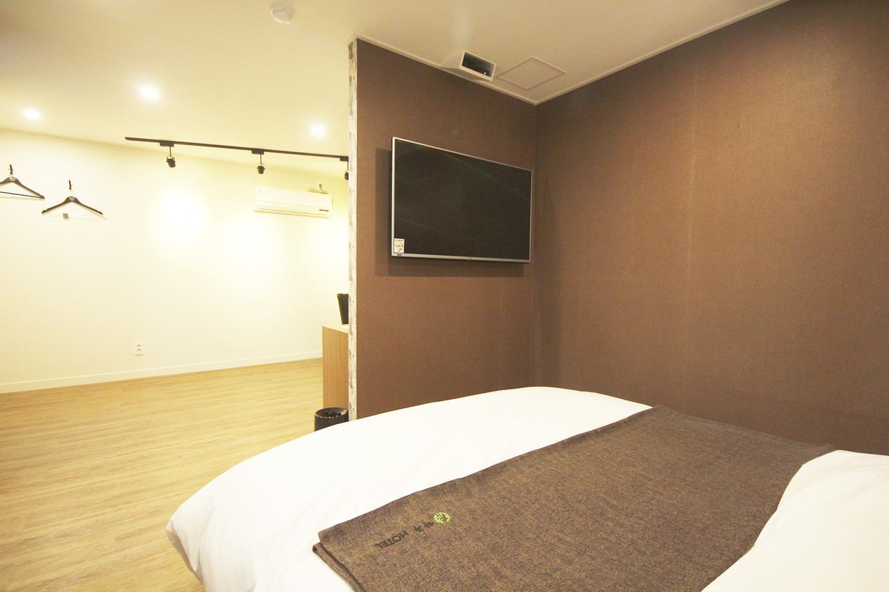 Haru Hotel Gimhae Esterno foto