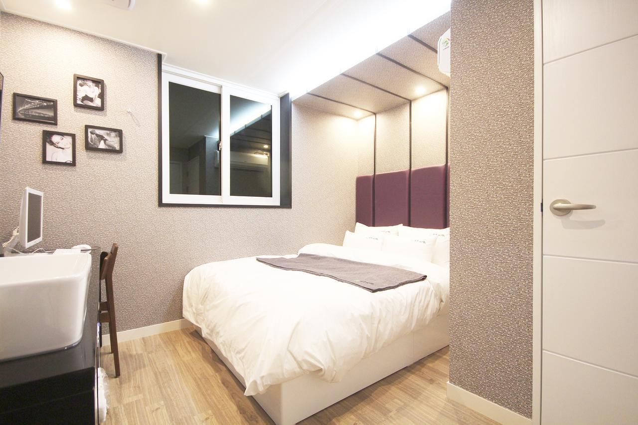 Haru Hotel Gimhae Esterno foto
