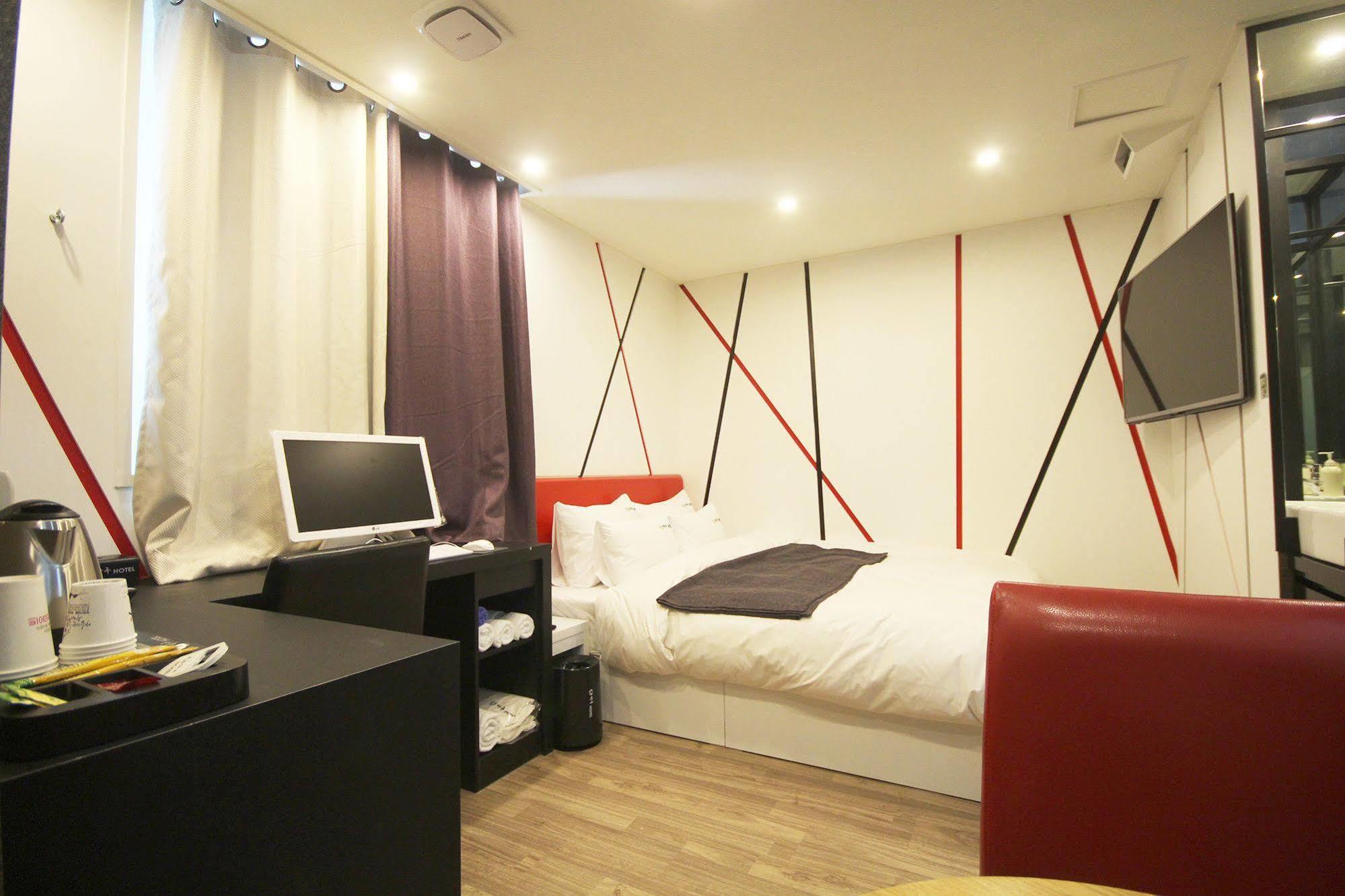 Haru Hotel Gimhae Esterno foto