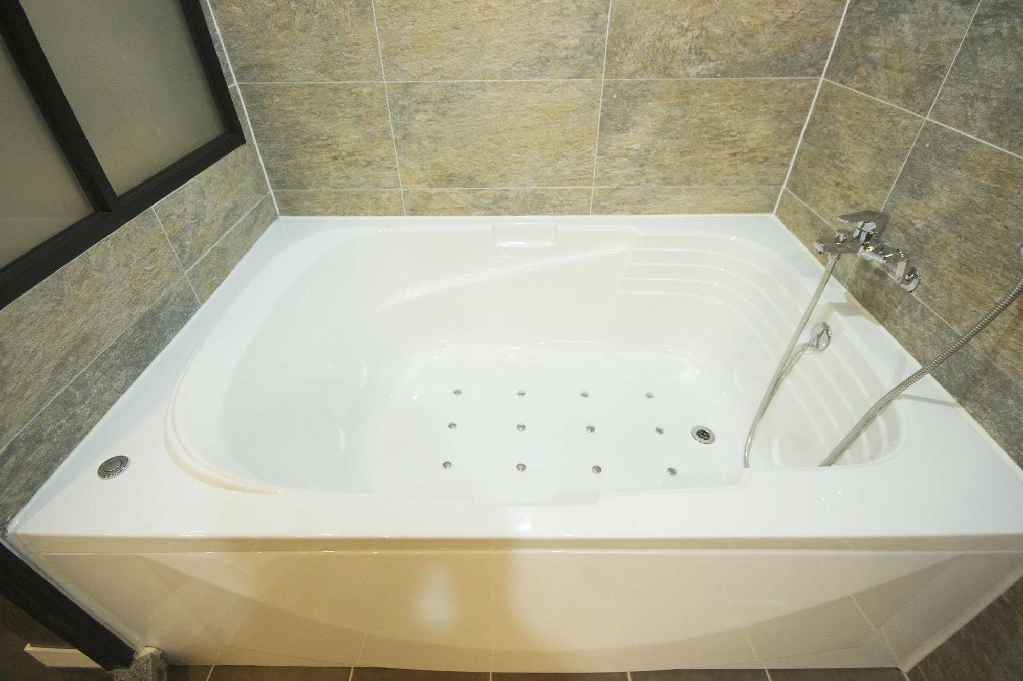 Haru Hotel Gimhae Esterno foto