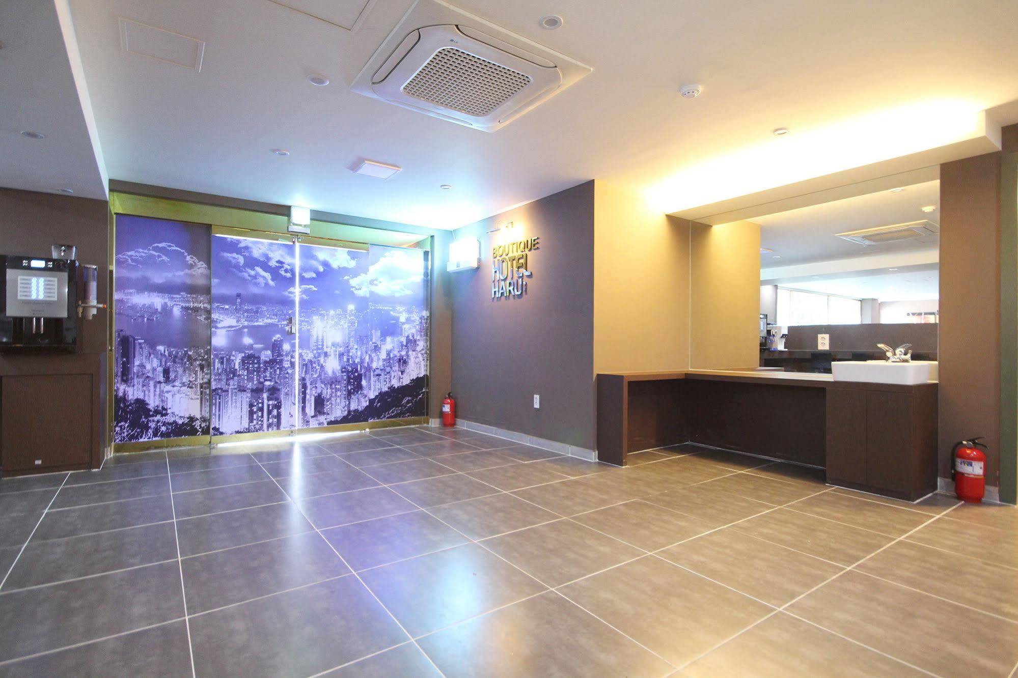 Haru Hotel Gimhae Esterno foto