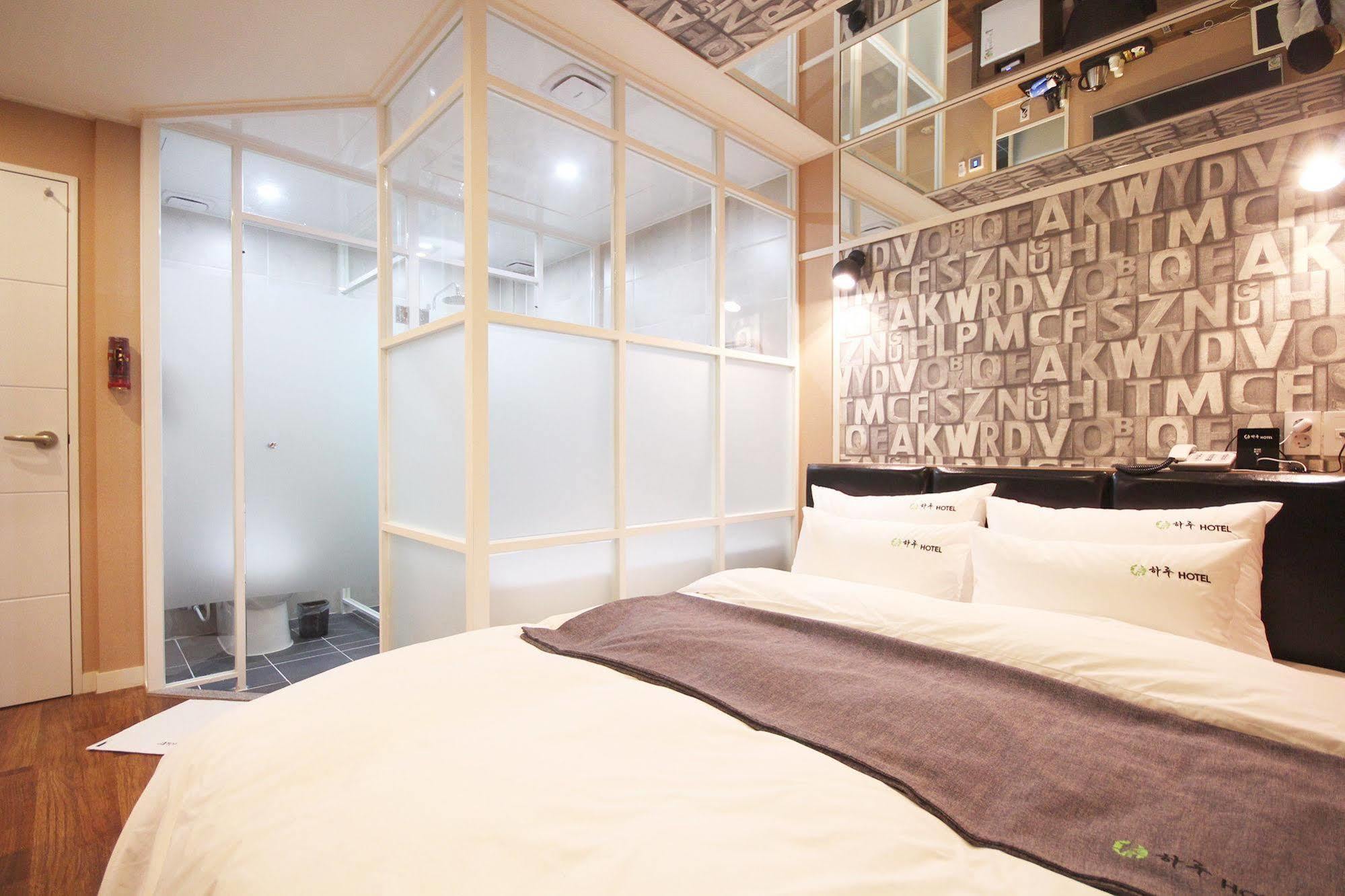 Haru Hotel Gimhae Esterno foto